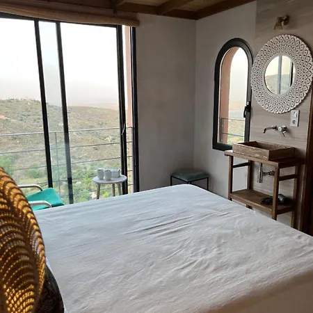 Hotel del amor El Castillo De La Mora